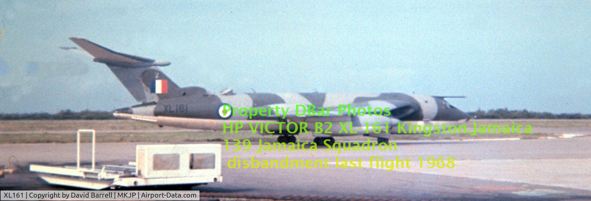XL161, 1961 Handley Page Victor SR.2 C/N HP80/64, XL-161 K2 TAXIING FOR TAKE OFF 139SQ last flight 1968 Kingston Jamaica