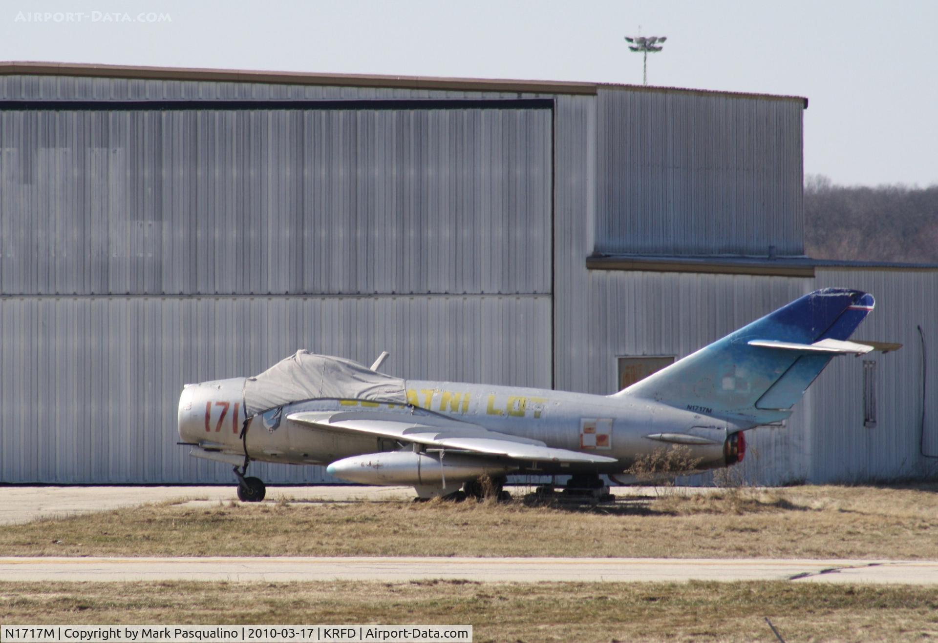 N1717M, 1959 PZL-Mielec Lim-5 (MiG-17F) C/N 1C1717, LIM-5