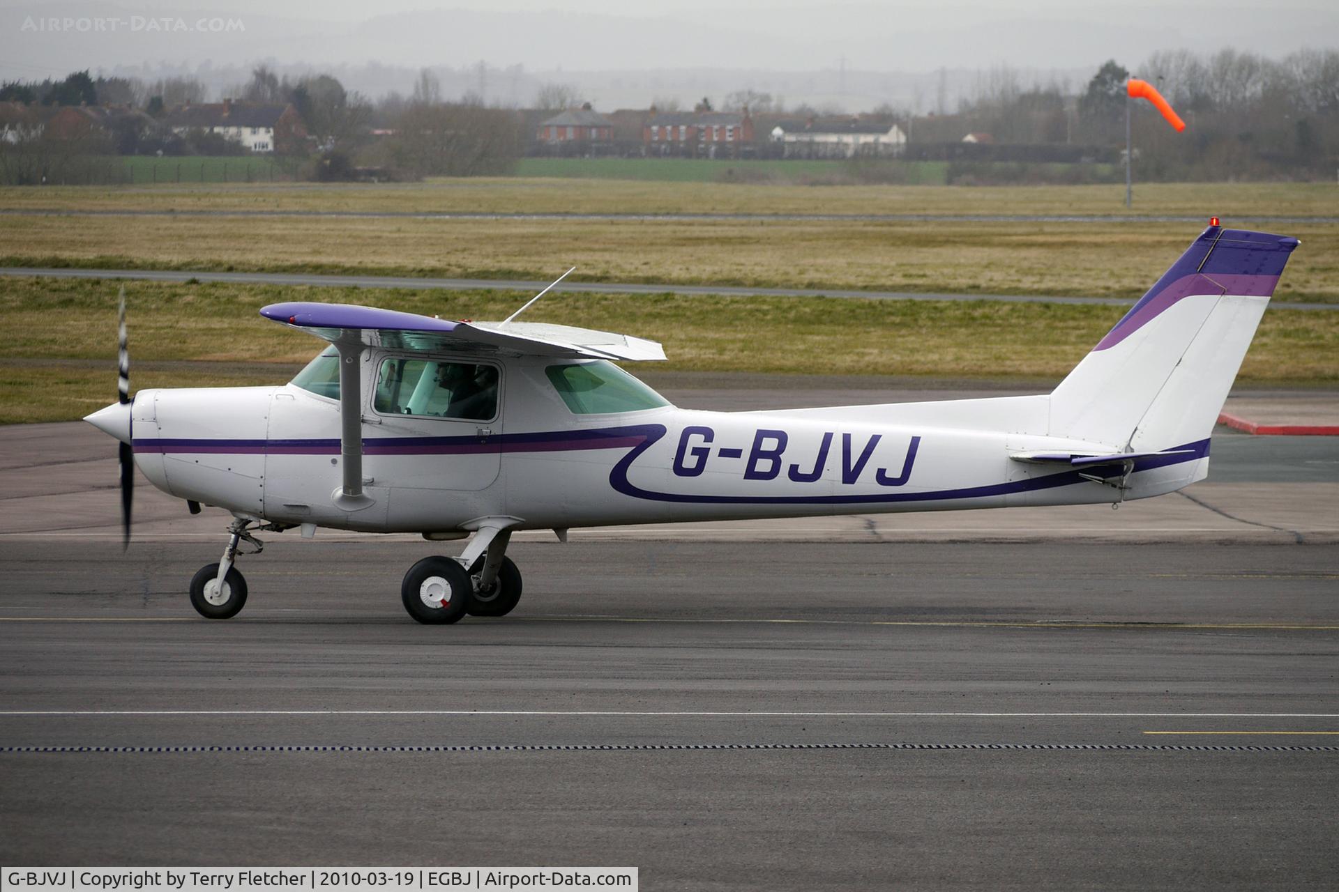 G-BJVJ, 1981 Reims F152 C/N 1906, 1981 Reims Aviation Sa REIMS CESSNA F152 at Gloucestershire (Staverton) Airport