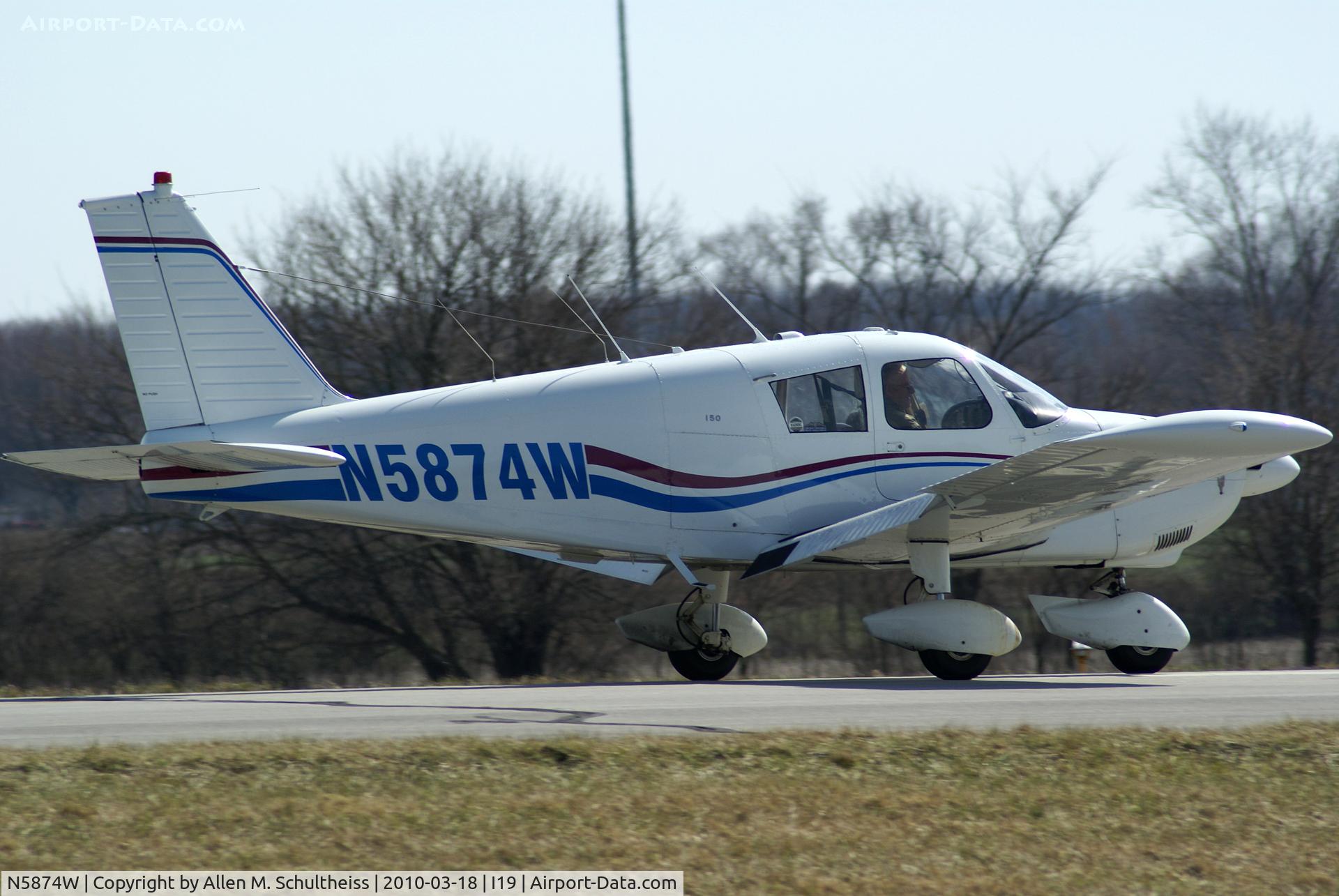 N5874W, 1965 Piper PA-28-150 Cherokee C/N 28-2528, Piper PA28-150