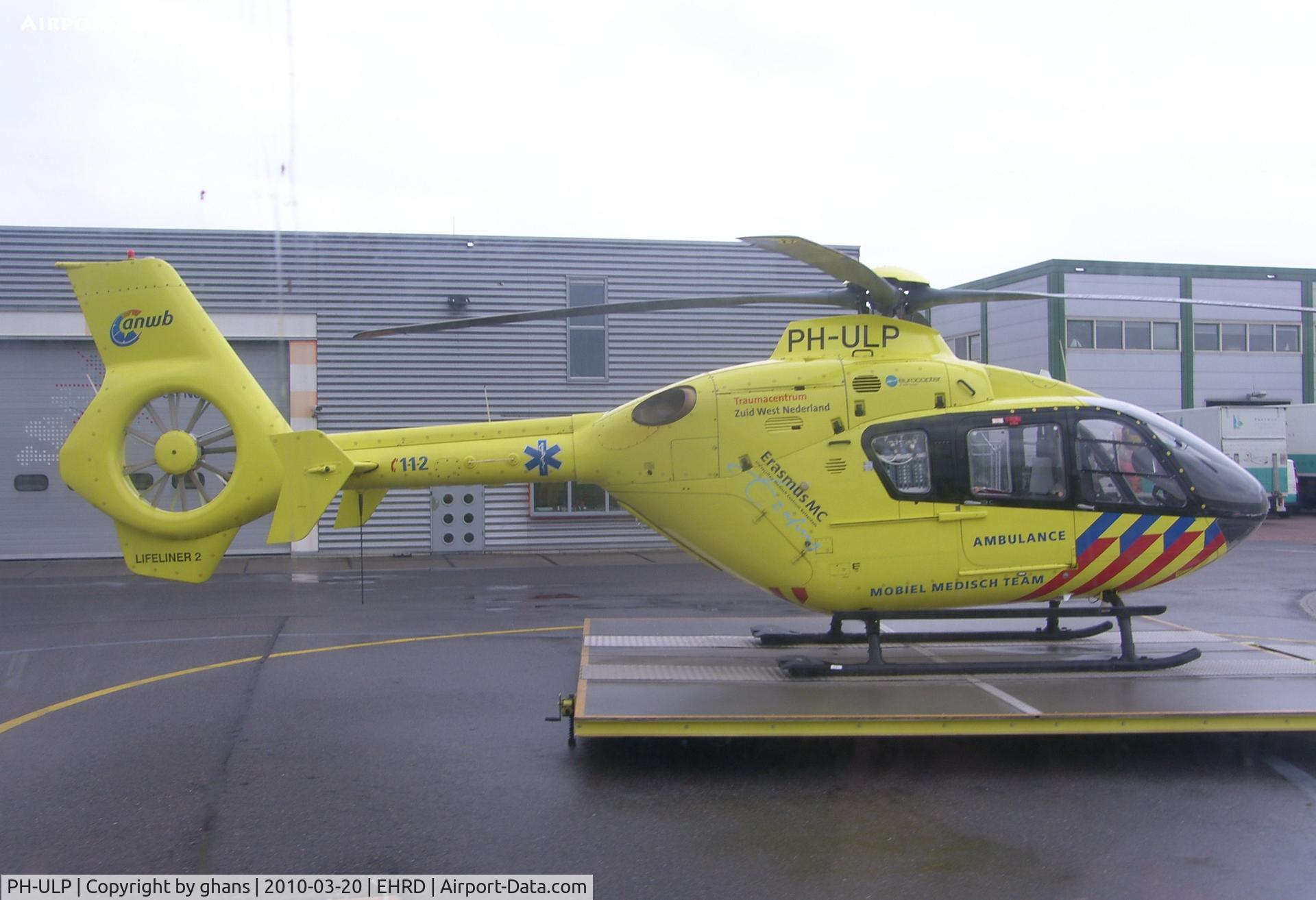 PH-ULP, 2004 Eurocopter EC-135T-2 C/N 0376, waiting for a new emergencycall