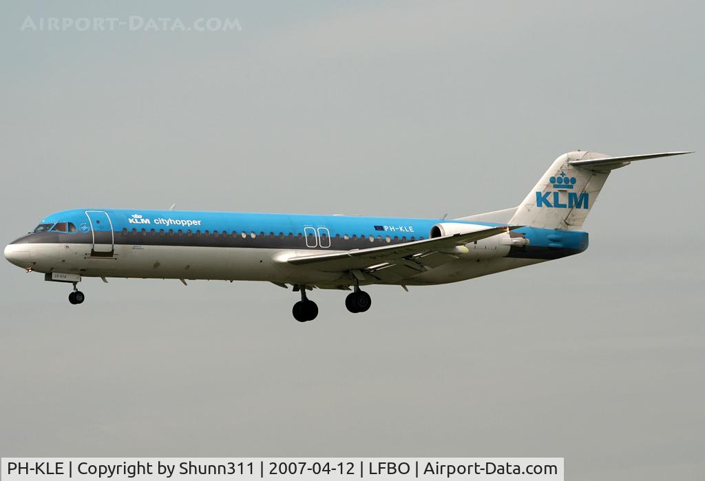 PH-KLE, 1989 Fokker 100 (F-28-0100) C/N 11270, Landing rwy 14R