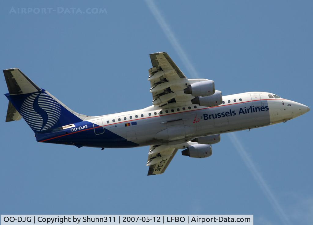 OO-DJG, 1990 British Aerospace BAe.146-200 C/N E2180, On take off from rwy 32R