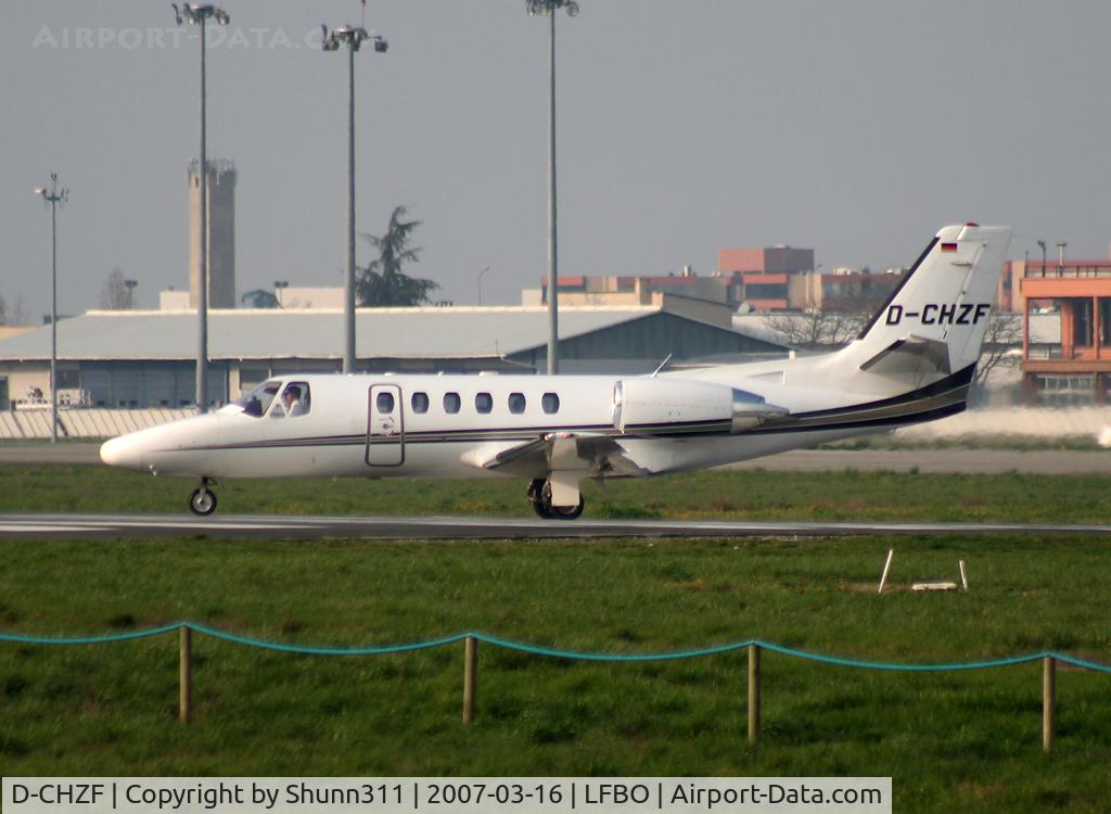 D-CHZF, 1999 Cessna 550 Citation Bravo C/N 550-0866, Lining up rwy 32R for departure...