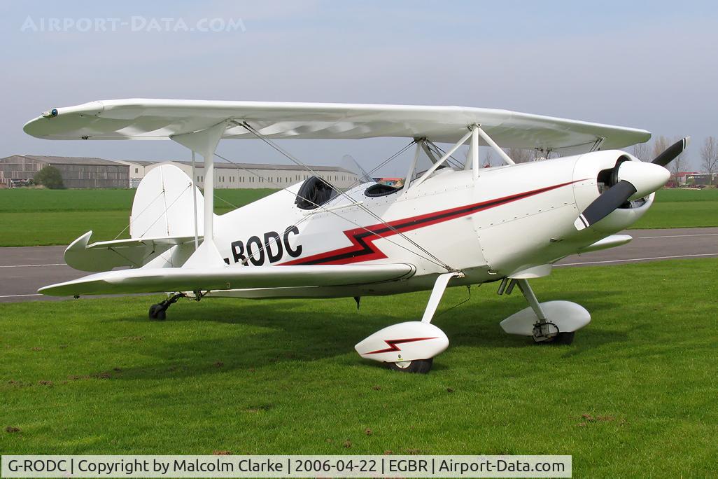 G-RODC, 1995 Steen Skybolt C/N 4568, Steen Skybolt. During the 2006 John McLean Trophy aerobatics competition at Breighton Airfield, UK.