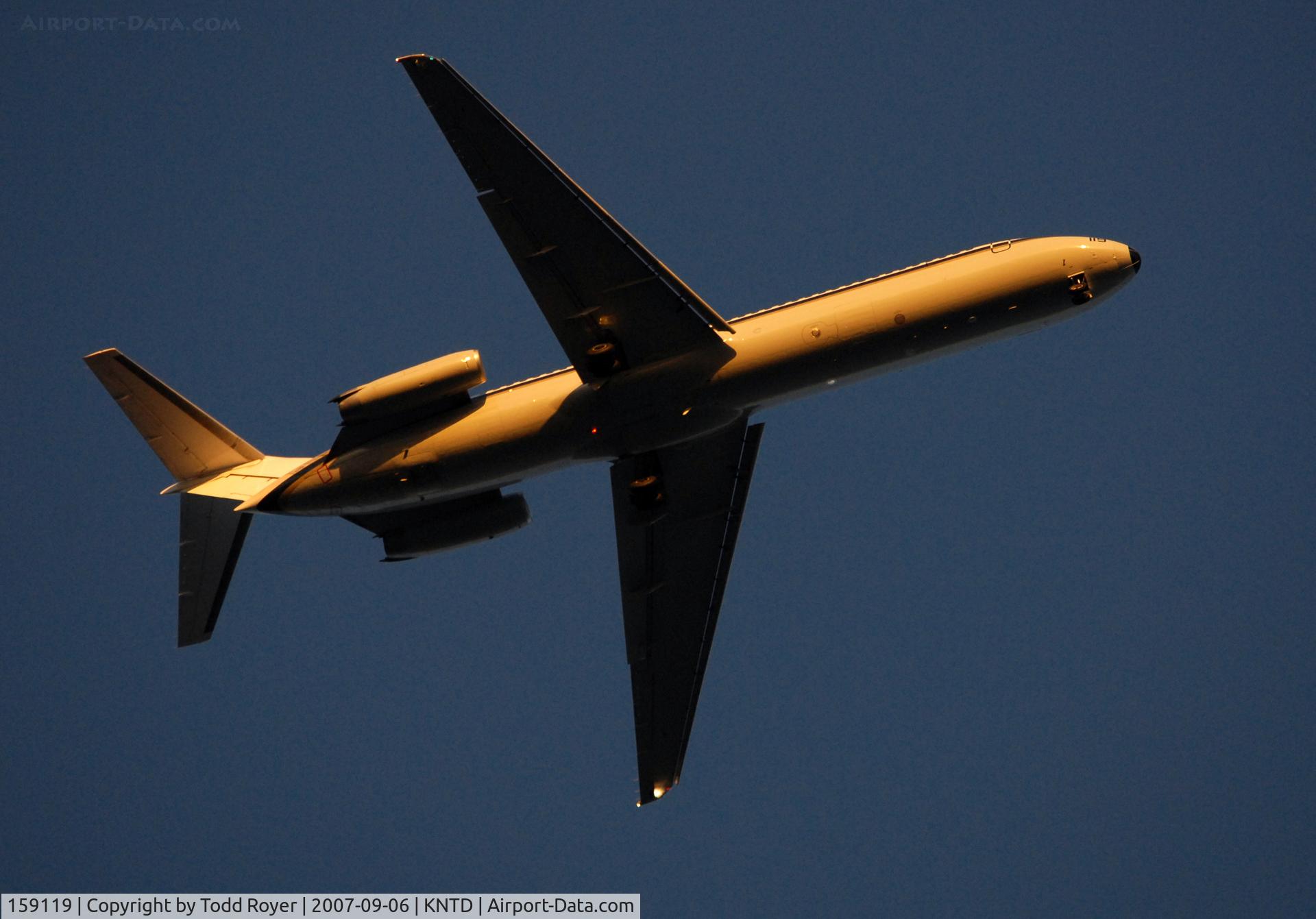159119, 1973 McDonnell Douglas C-9B Skytrain II C/N 47578, From the backyard