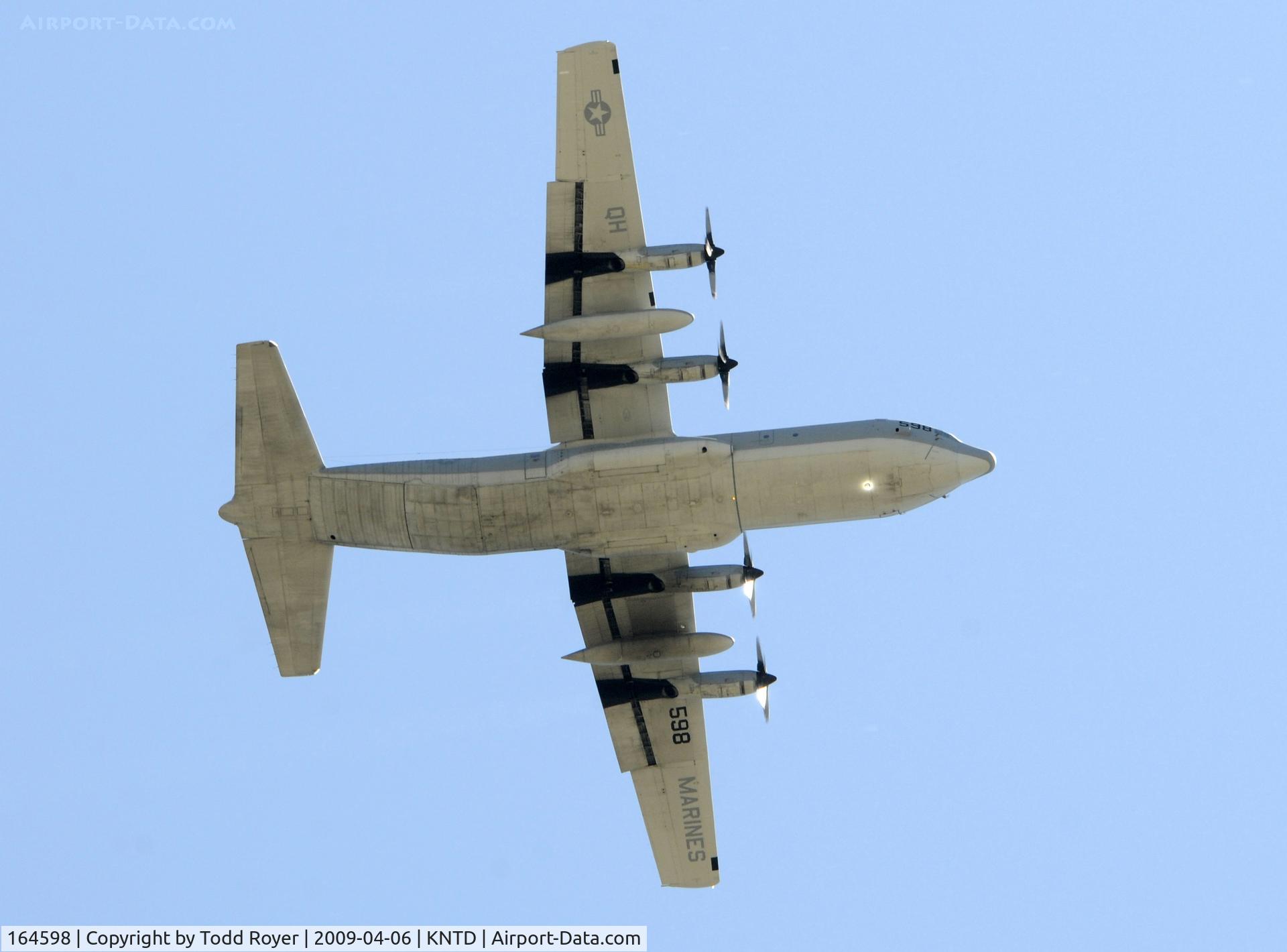164598, Lockheed KC-130T-30 Hercules C/N 382-5263, From the backyard
