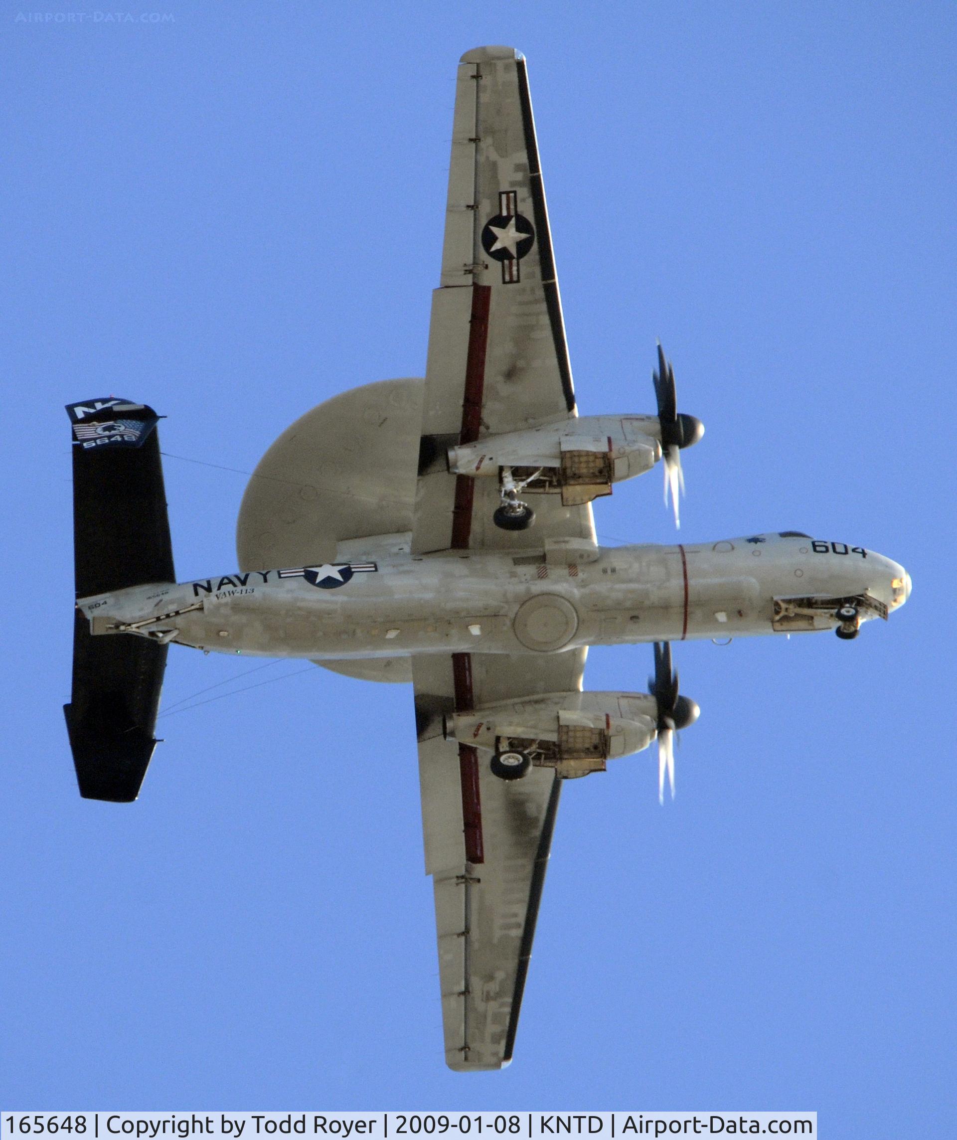 165648, Northrop Grumman E-2C Hawkeye 2000 C/N A179, From the backyard