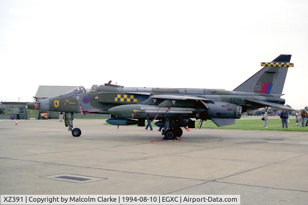 XZ391, 1977 Sepecat Jaguar GR.1A C/N S.156, Sepecat Jaguar GR1A. From No 54 Sqn, Coltishall at RAF Coningsby's Photocall 94.