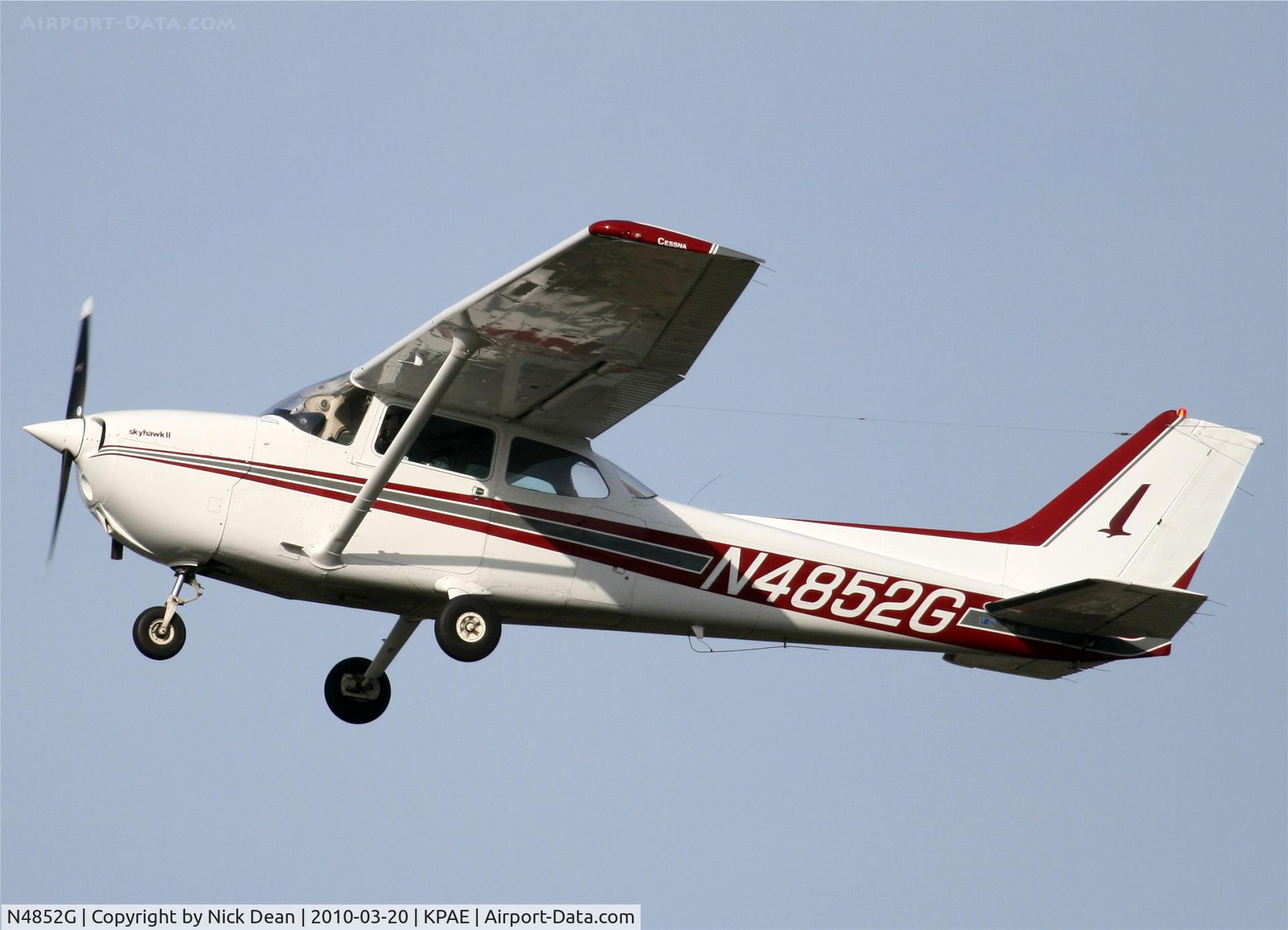 N4852G, 1979 Cessna 172N C/N 17273399, KPAE