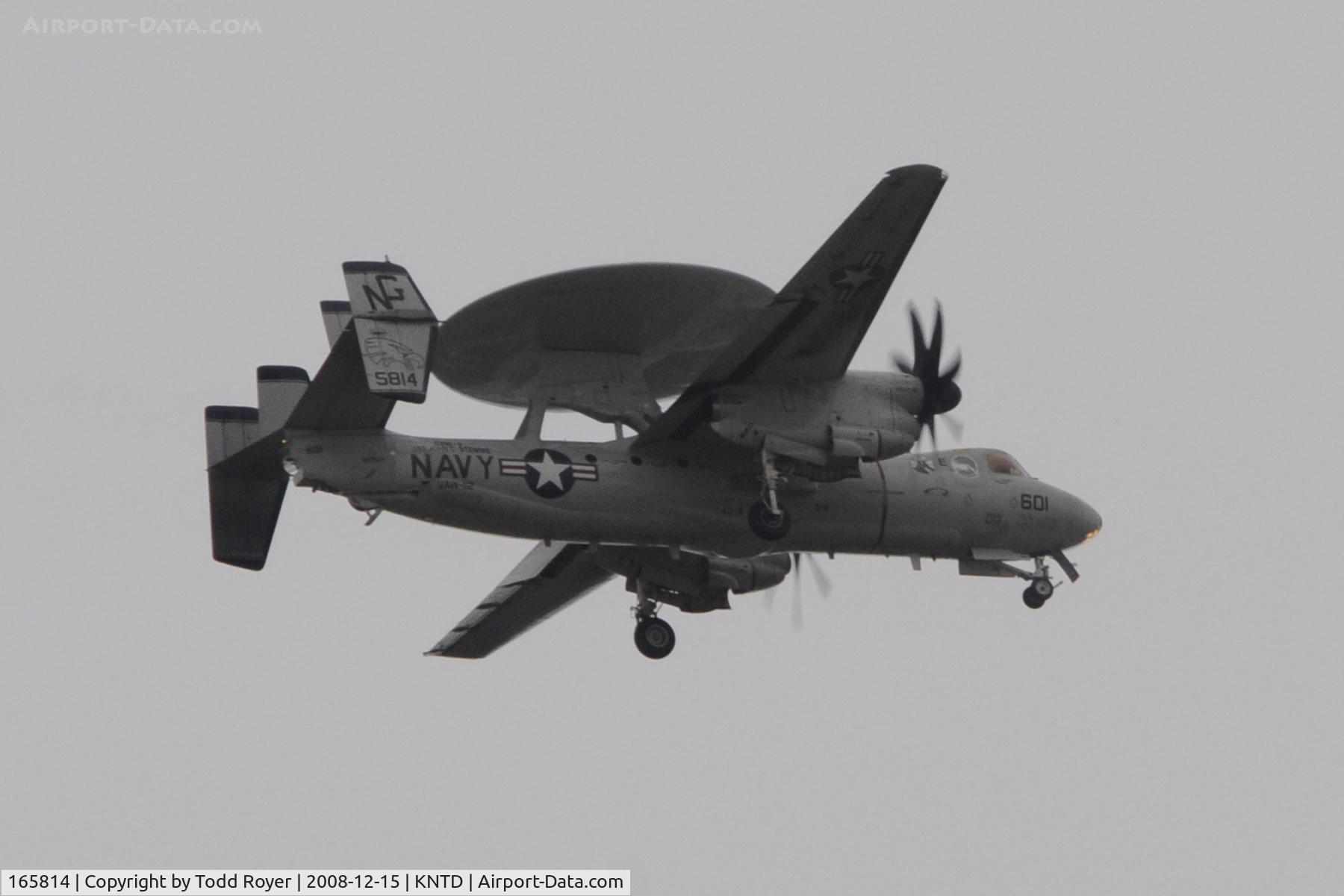 165814, Northrop Grumman E-2C Hawkeye 2000 C/N A185, From the backyard