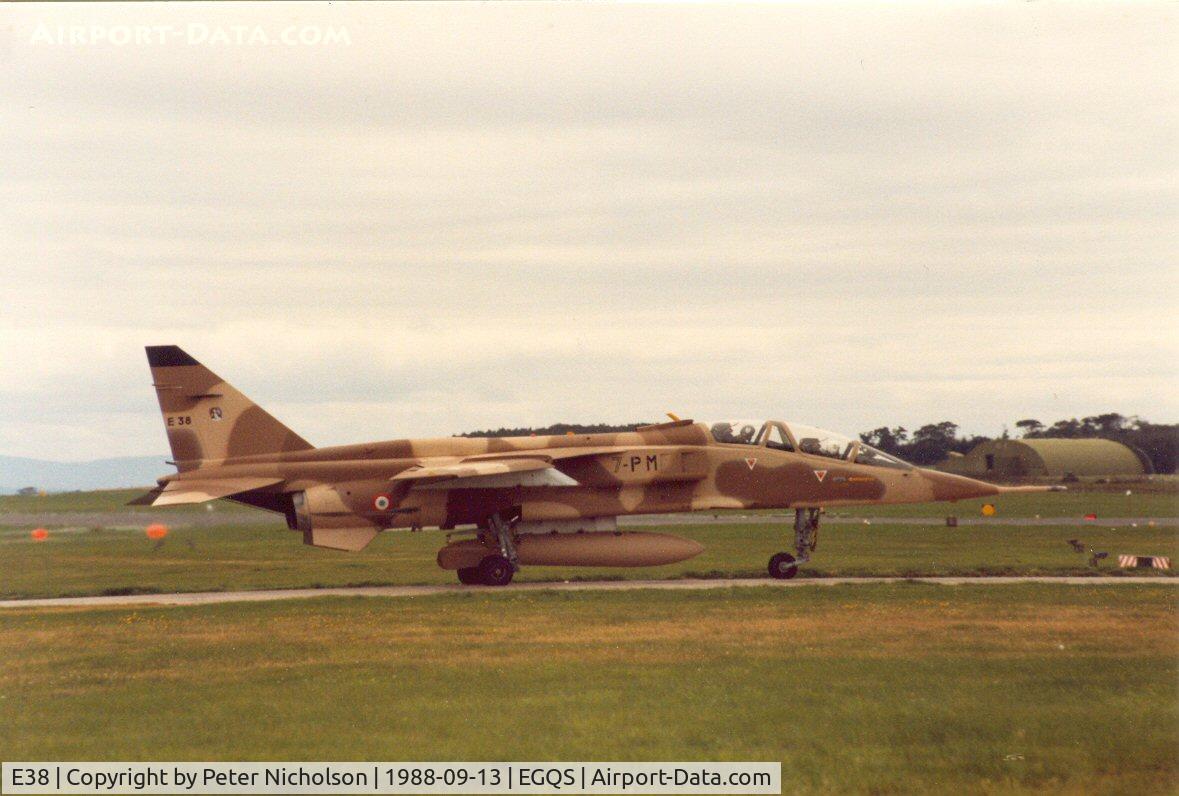 E38, Sepecat Jaguar E C/N E38, French Air Force Jaguar E of EC-7 departing RAF Lossiemouth in September 1988.