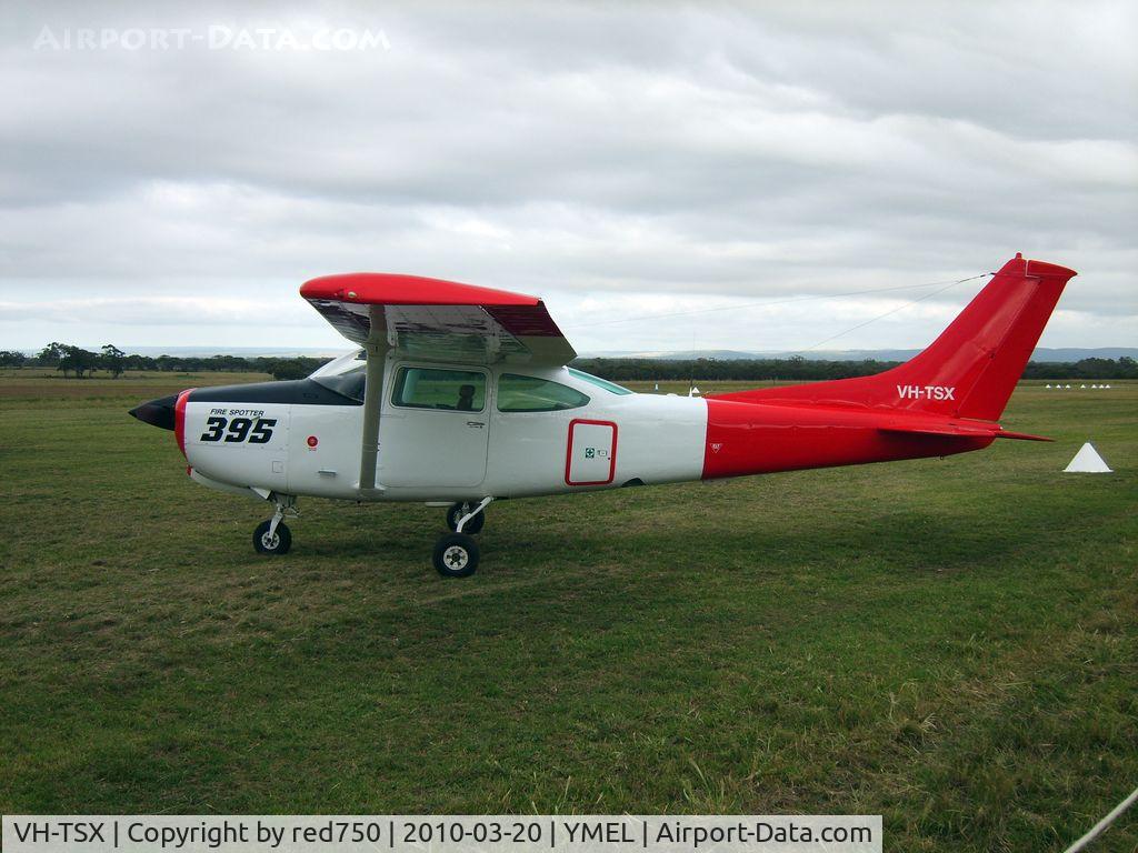 VH-TSX, 1978 Cessna R182 Skylane RG C/N R18200466, This aircraft is used during the summer bushfire season as a firespotting aircraft.