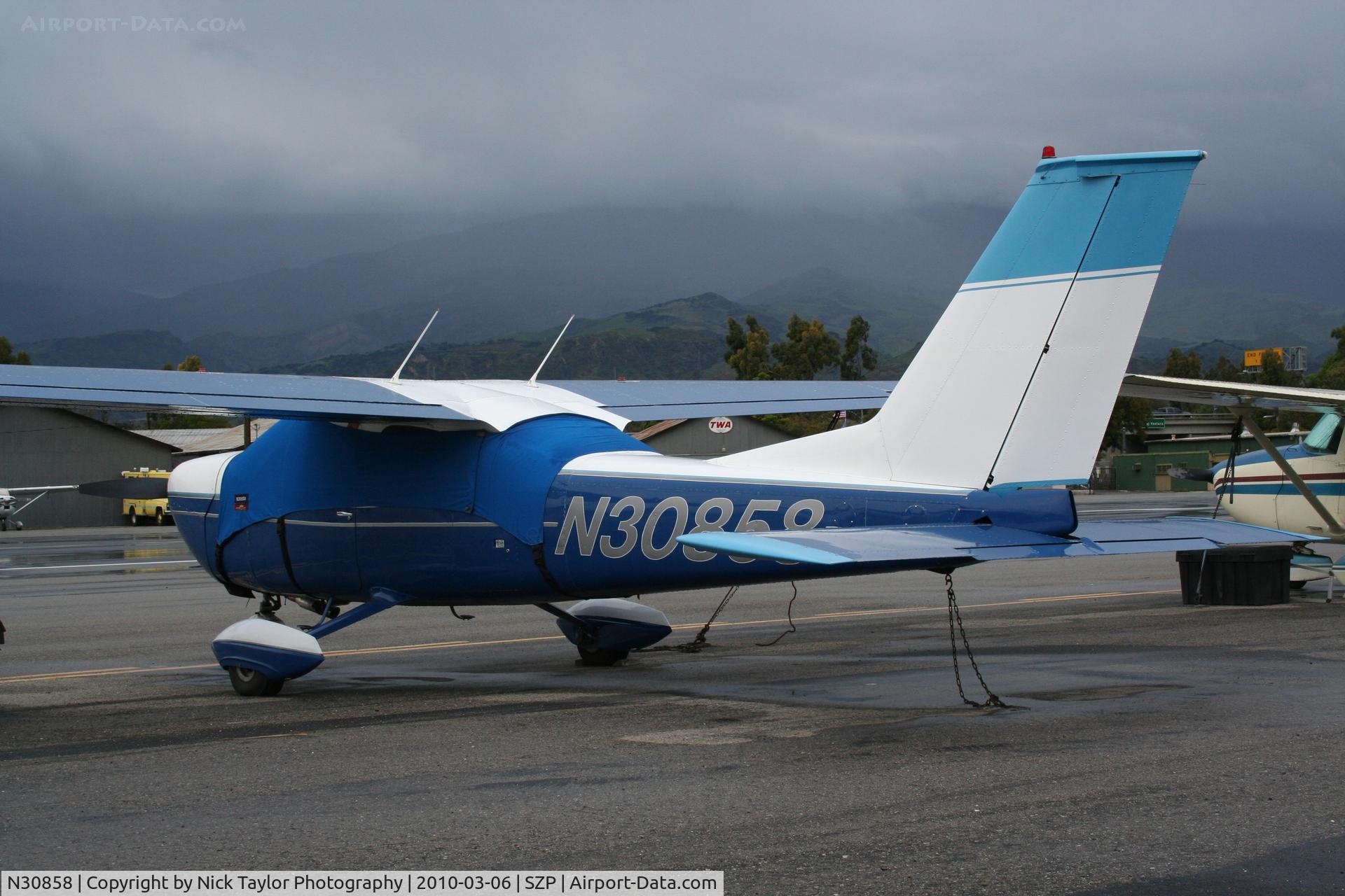 N30858, 1970 Cessna 177B Cardinal C/N 17701509, Sitting in the rain
