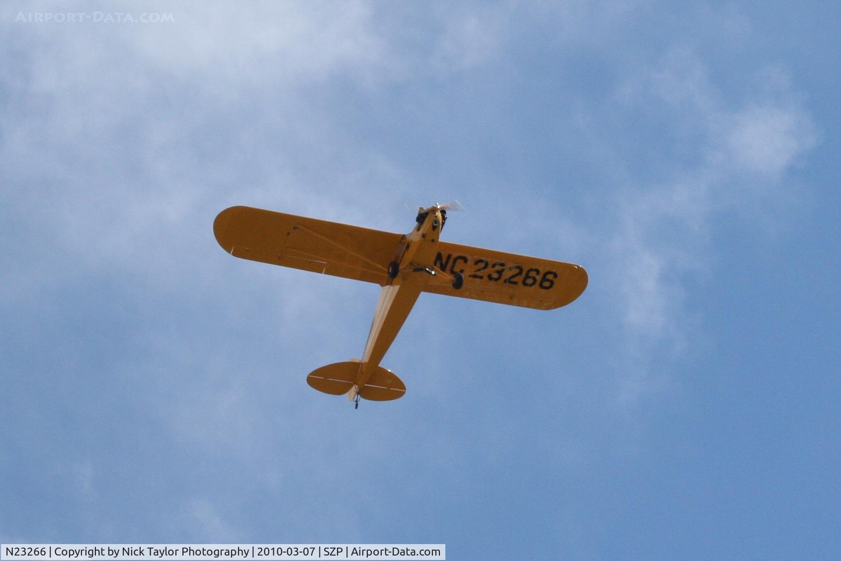 N23266, 1939 Piper J3C-65 Cub Cub C/N 3113, Taking off RWY 22