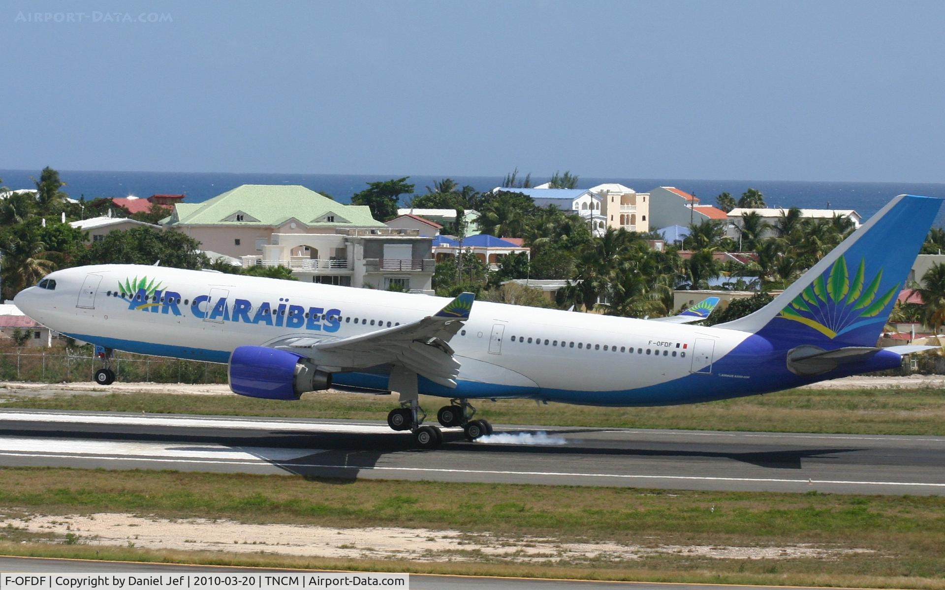 F-OFDF, 1999 Airbus A330-223 C/N 253, Air caraibes landing at TNCM