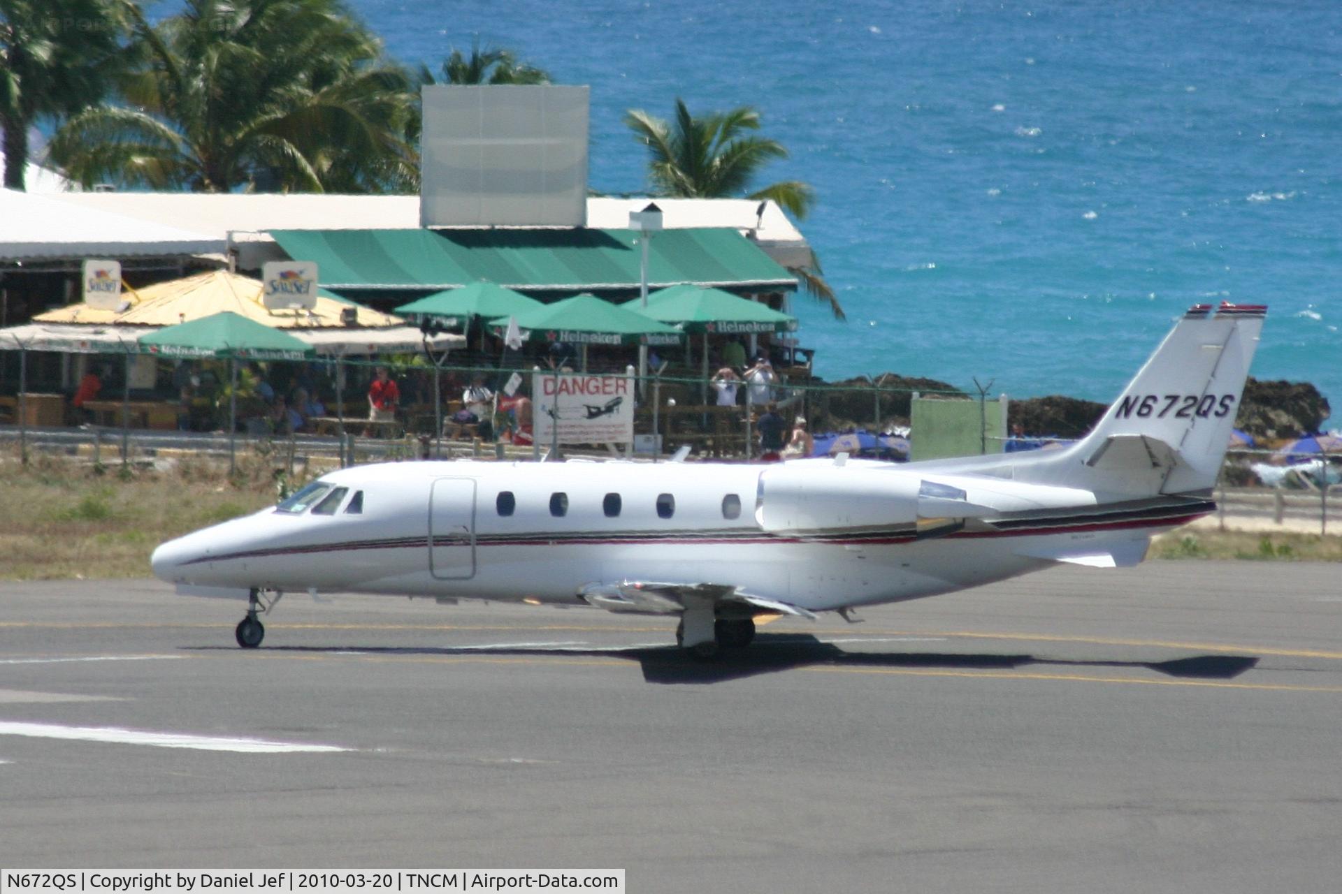 N672QS, 2006 Cessna 560XL C/N 560-5663, N672QS at the tresh hold TNCM