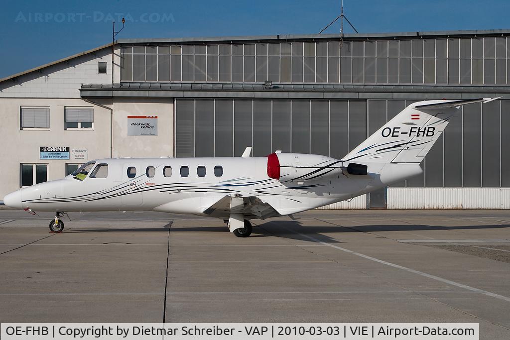 OE-FHB, 2001 Cessna 525A CitationJet CJ2 C/N 525A-0049, Cessna 525A Citatiojet 2