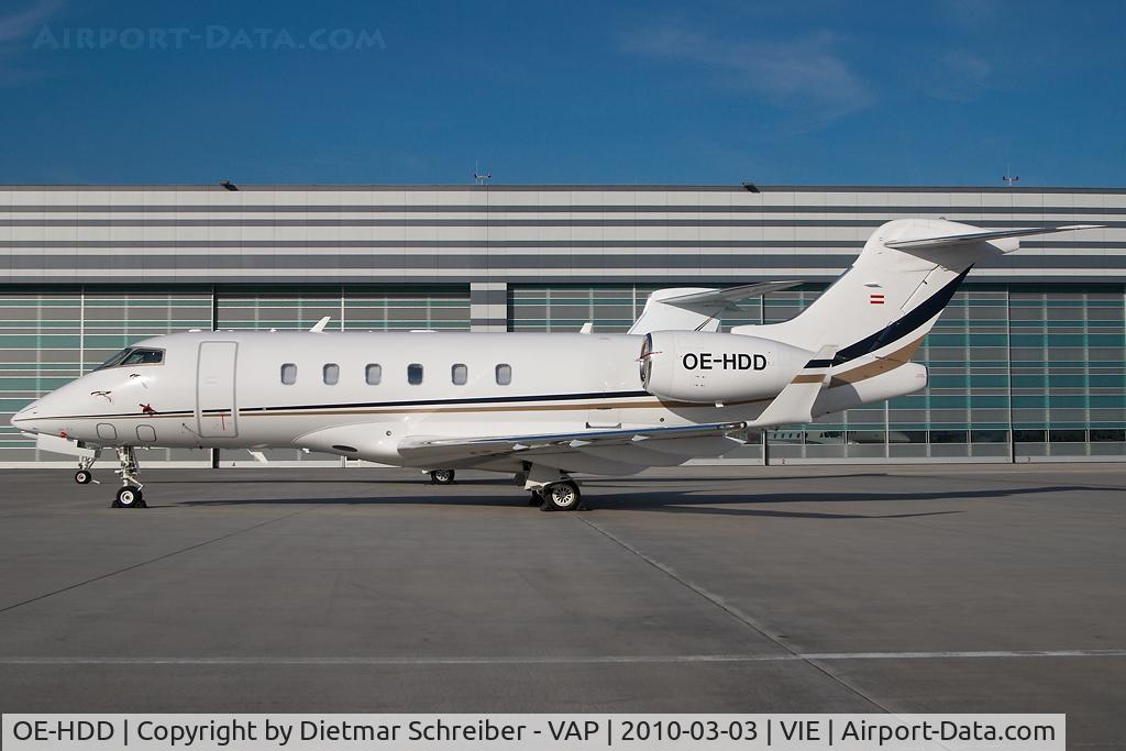 OE-HDD, 2004 Bombardier Challenger 300 (BD-100-1A10) C/N 20065, Bombardier BD100