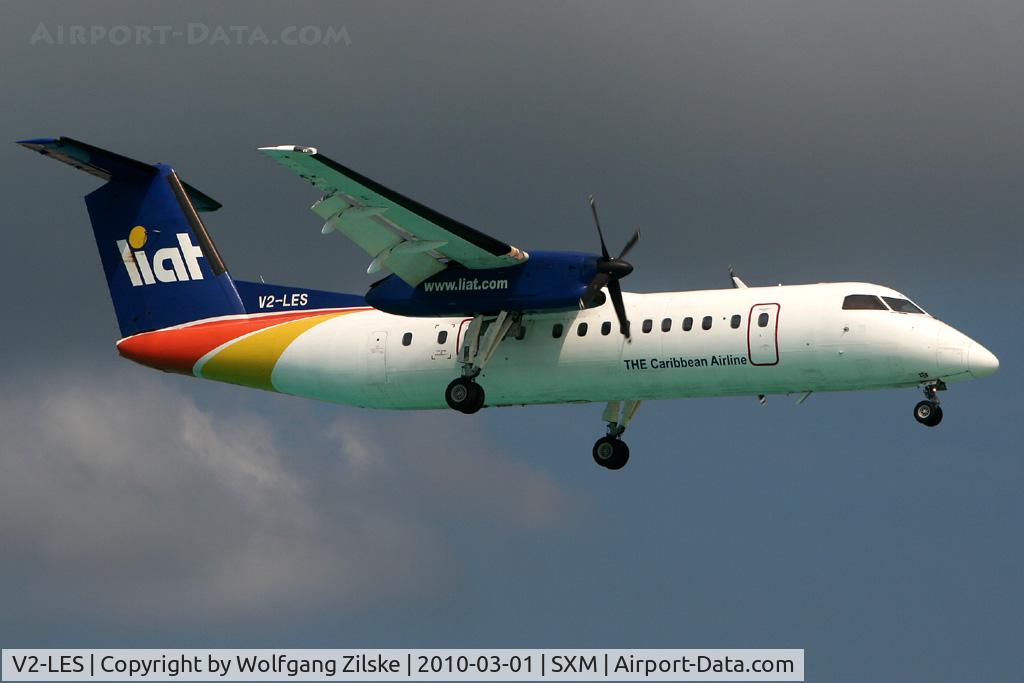 V2-LES, 1995 De Havilland Canada DHC-8-311 Dash 8 C/N 412, visitor