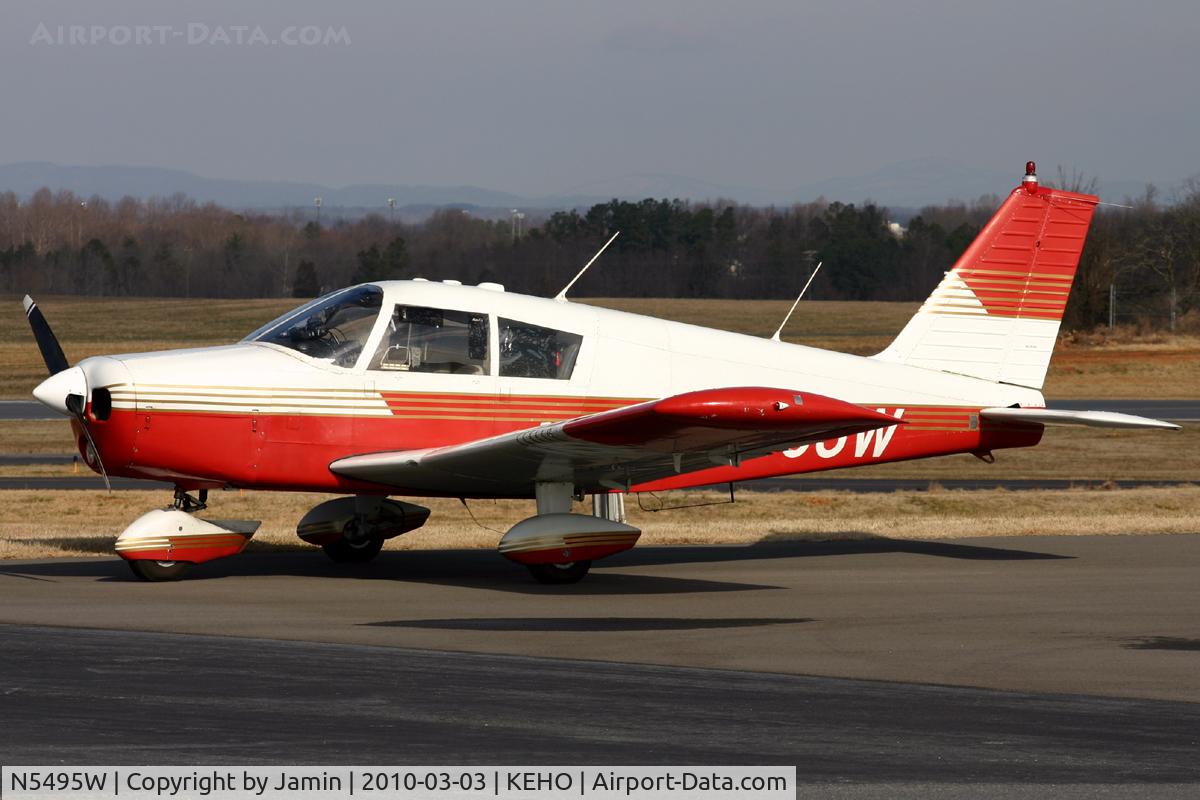 N5495W, 1962 Piper PA-28-160 Cherokee C/N 28-580, Waiting for a passenger for an Angel Flight.