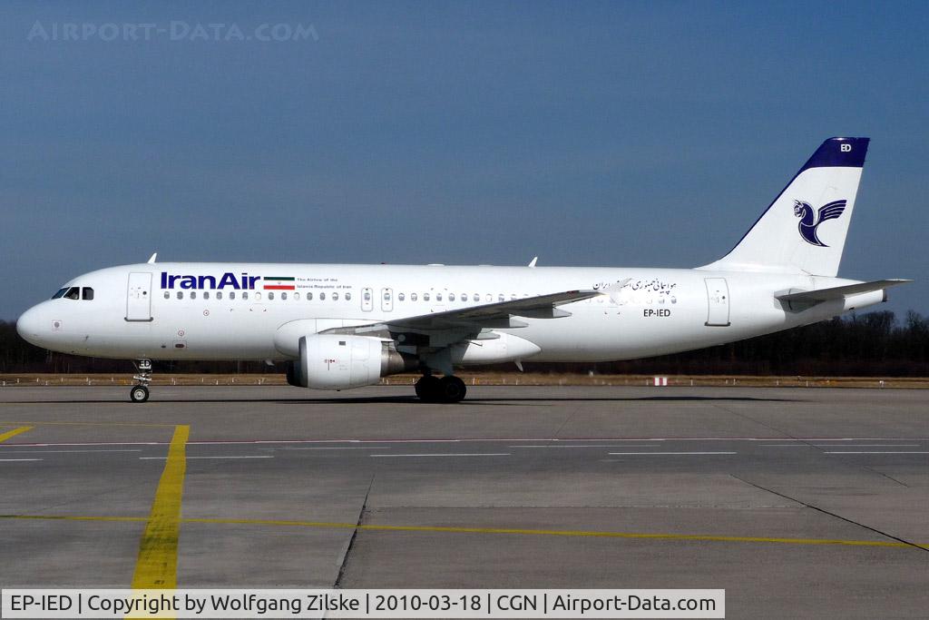 EP-IED, 1992 Airbus A320-212 C/N 345, visitor