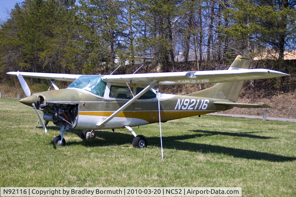 N92116, 1969 Cessna 182M Skylane C/N 18260051, A great day to take pictures!
