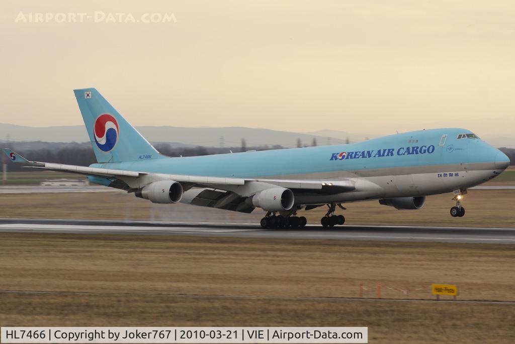 HL7466, 2001 Boeing 747-4B5F/SCD C/N 26413, Korean Air Cargo Boeing 747-4B5F(SCD)