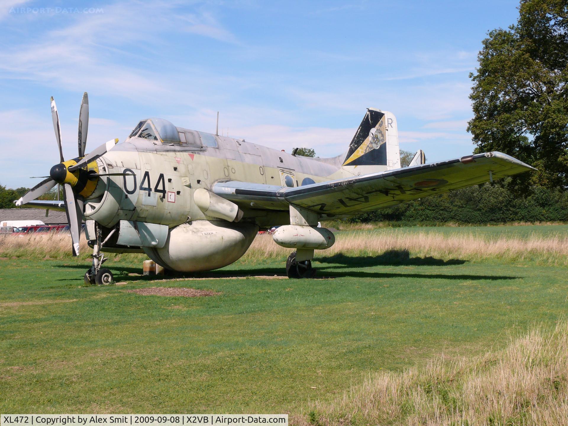 XL472, 1959 Fairey Gannet AEW.3 C/N F9441, Fairey Gannet AEW3 XL472/R044 Royal Navy