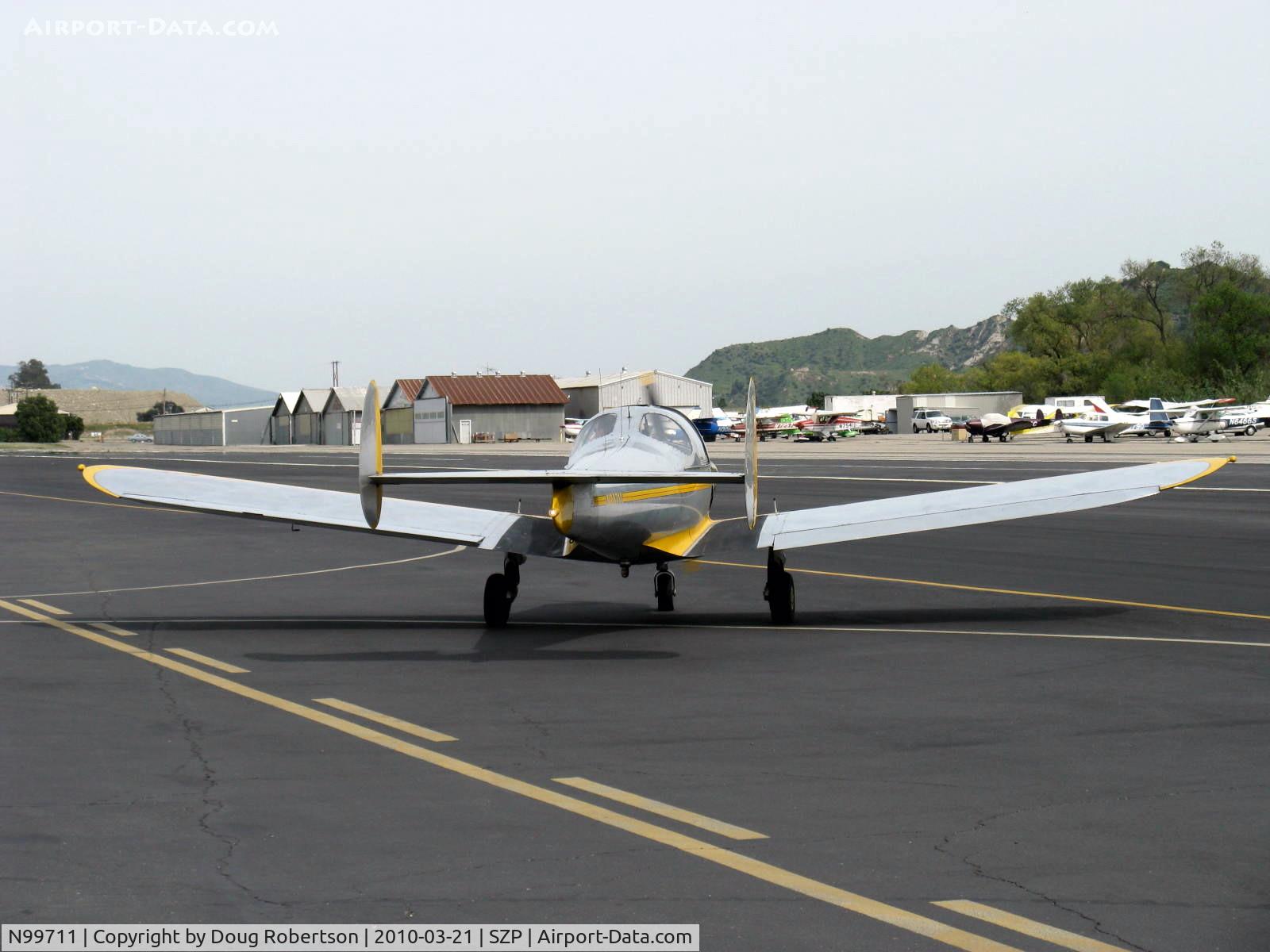 N99711, 1946 Erco 415D Ercoupe C/N 2334, 1946 ERCO ERCOUPE 415-D, Continental O-200 100 Hp upgrade, taxi after refueling