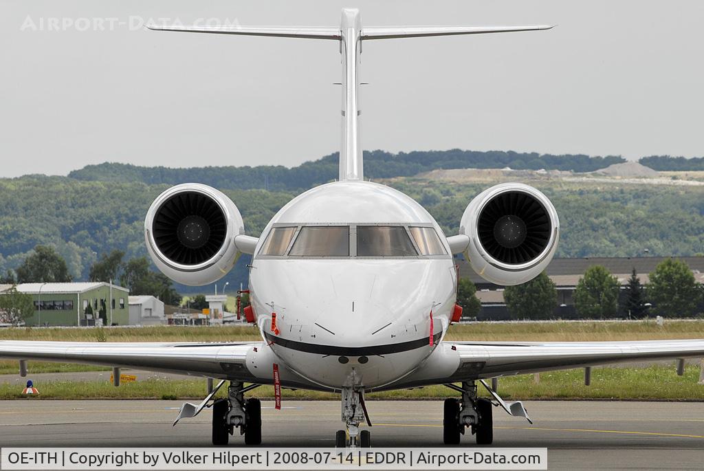 OE-ITH, 2005 Bombardier Challenger 604 (CL-600-2B16) C/N 5636, at scn