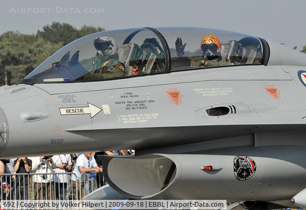 692, 1980 General Dynamics F-16BM Fighting Falcon C/N 6L-11, Norway Air Force