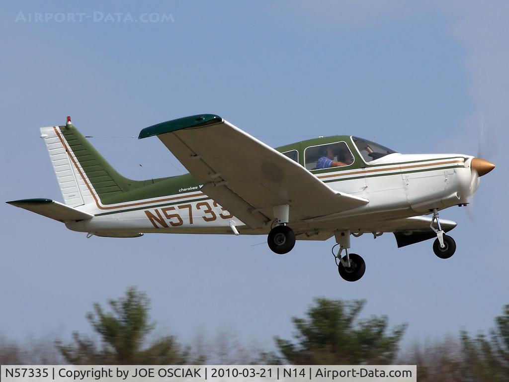 N57335, 1973 Piper PA-28-151 C/N 28-7415042, Leaving N14