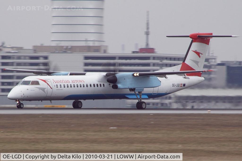OE-LGD, 2000 De Havilland Canada DHC-8-402Q Dash 8 C/N 4027, AUSTRIAN ARROWS