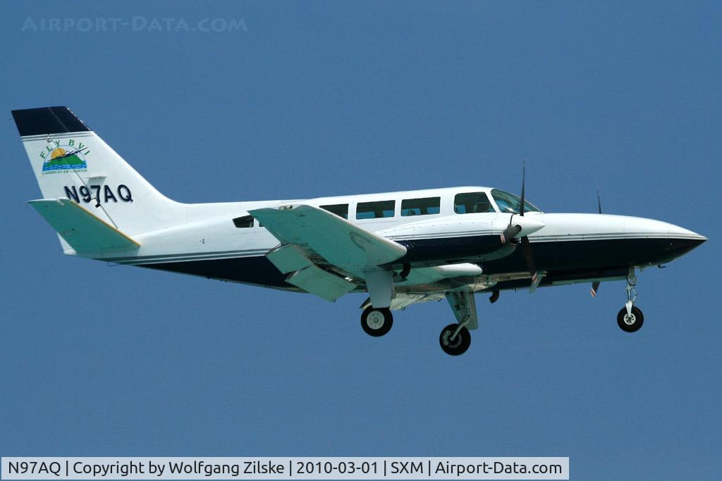 N97AQ, 1977 Cessna 404 Titan C/N 4040135, visitor