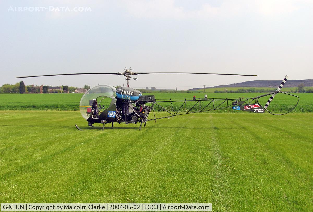 G-XTUN, 1966 Westland AB-47G-3B-1 C/N WA382, Westland Sioux AH1 at Sherburn-in-Elmet Airfield in 2004.
