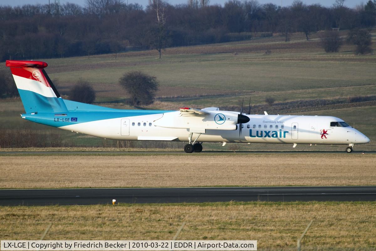 LX-LGE, 2009 De Havilland Canada DHC-8-402Q Dash 8 C/N 4284, taxying to the active