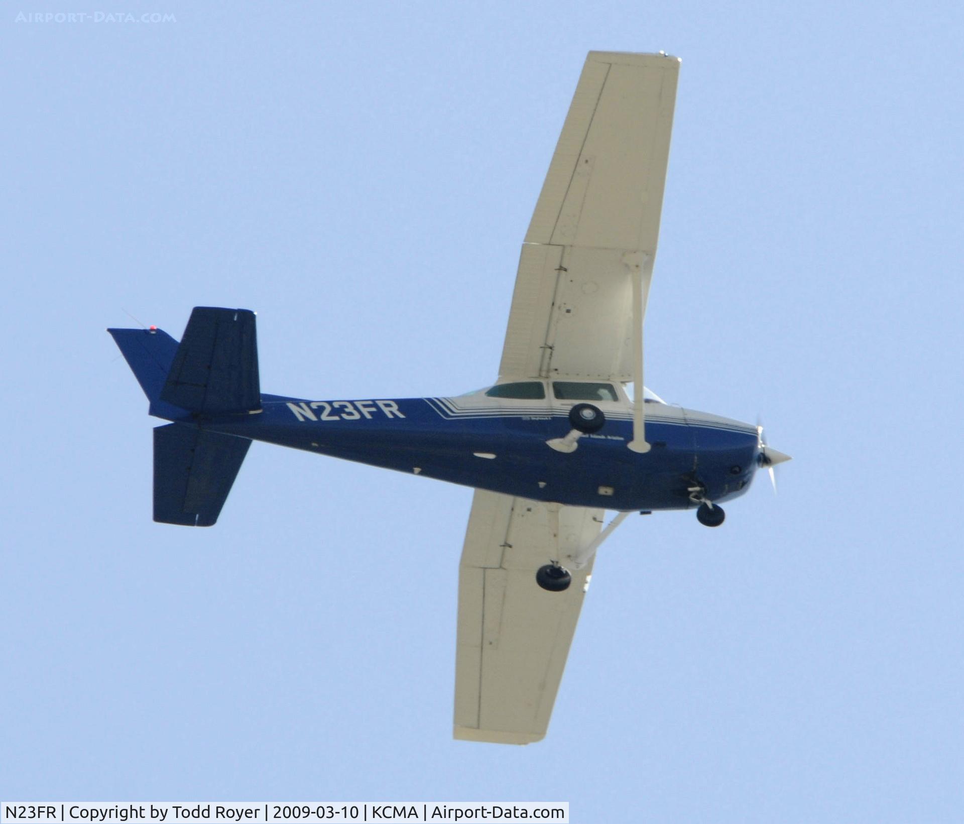 N23FR, 1982 Cessna 172P C/N 17275772, From the backyard