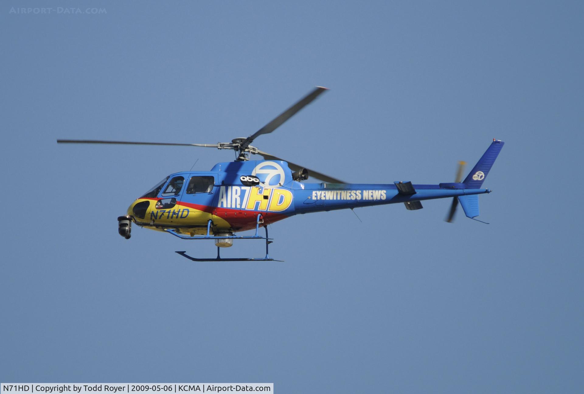 N71HD, 2004 Eurocopter AS-350B-2 Ecureuil Ecureuil C/N 3849, From the backyard