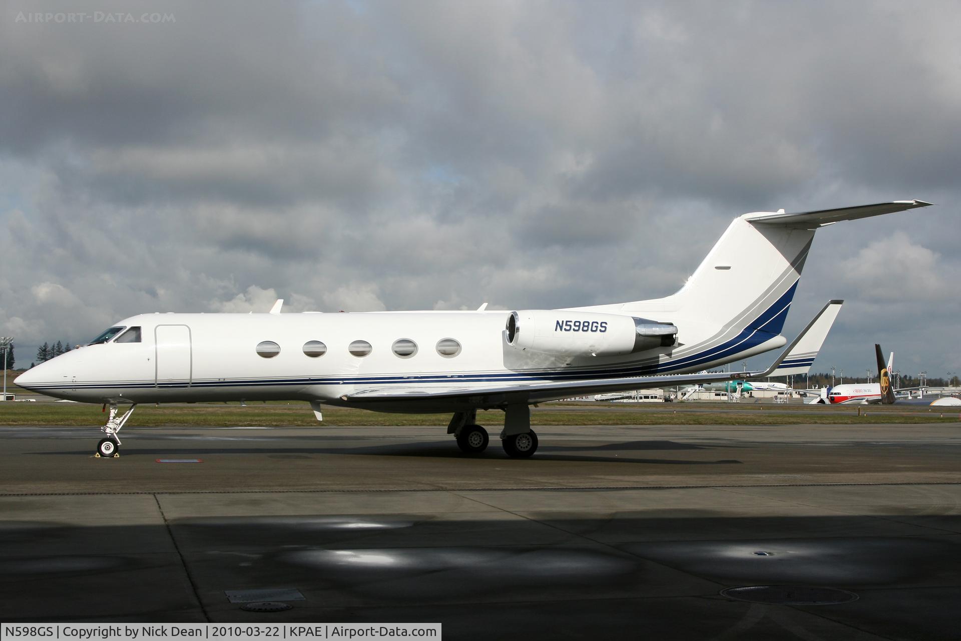 N598GS, 1985 Gulfstream G-1159A Gulfstream III C/N 469, KPAE