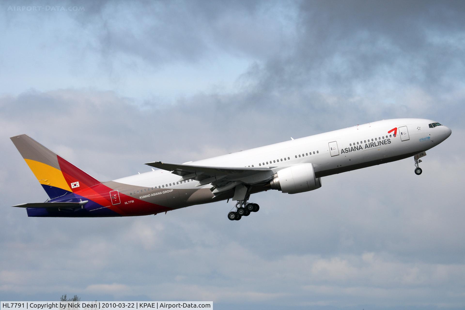 HL7791, 2010 Boeing 777-28E/ER C/N 35525, KPAE