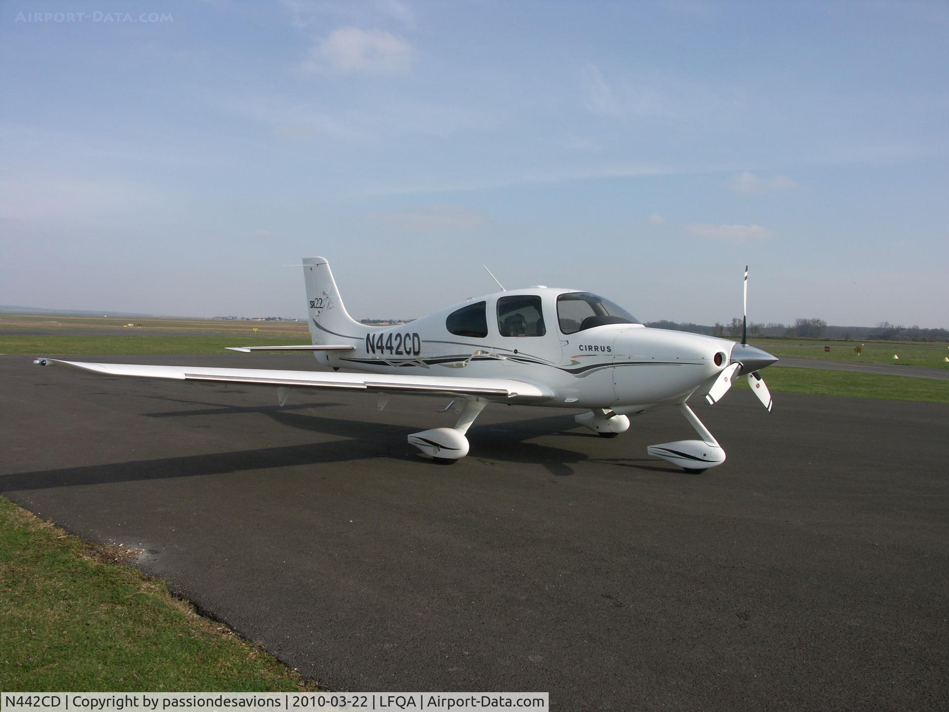 N442CD, 2005 Cirrus SR22 GTS C/N 1476, On the apron