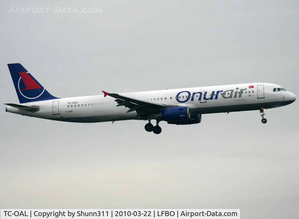 TC-OAL, 1999 Airbus A321-231 C/N 1004, Landing rwy 32L
