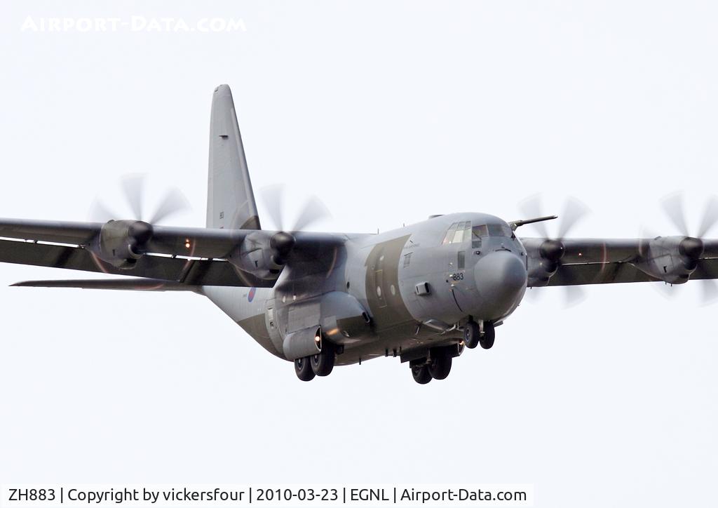 ZH883, 1999 Lockheed Martin C-130J Hercules C.5 C/N 382-5481, Royal Air Force Hercules C5 (c/n 5481). Operated by the LTW. Low approach and overshoot on RW05.