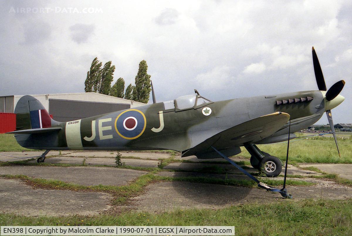 EN398, Supermarine 361 Spitfire HF.IXe Replica C/N BAPC.184, Supermarine Spitfire IX (mock-up) at North Weald Airfield in 1990.