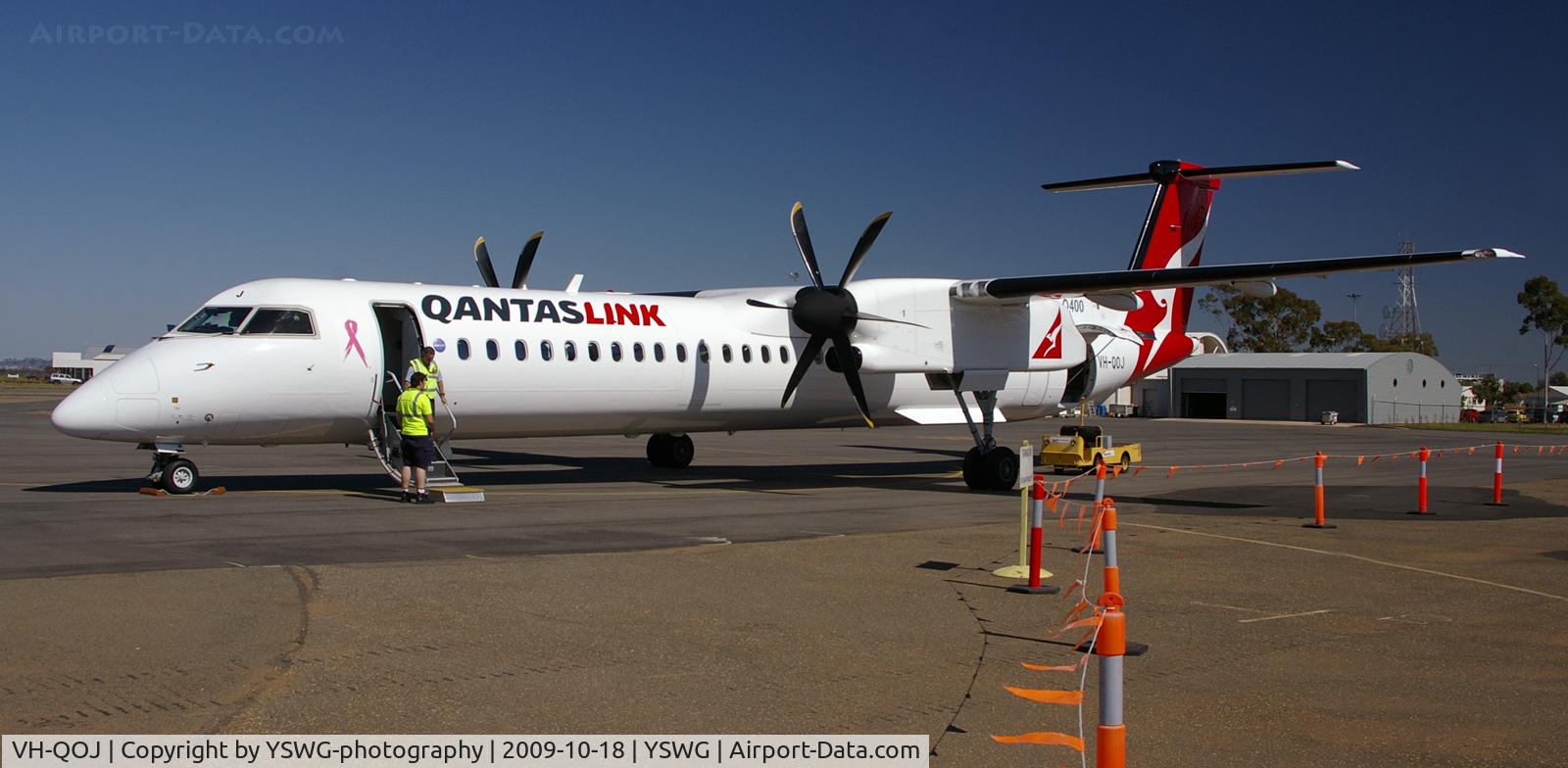 VH-QOJ, 2007 De Havilland Canada DHC-8-402Q Dash 8 C/N 4192, VH-QOJ (4192) at YSWG