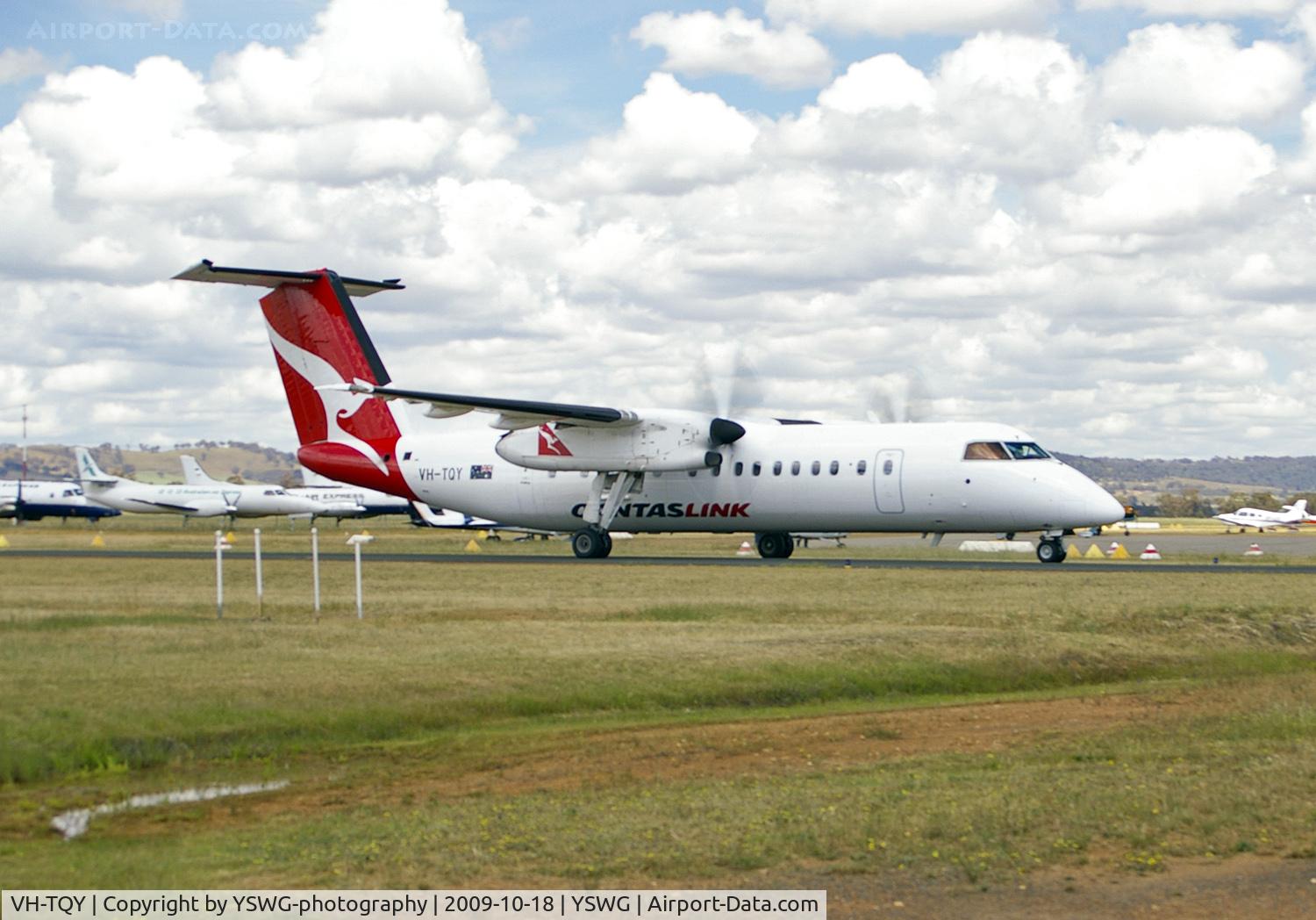 VH-TQY, 2000 De Havilland Canada DHC-8-315Q Dash 8 C/N 552, VH-TQY (552) on a taxi way at YSWG