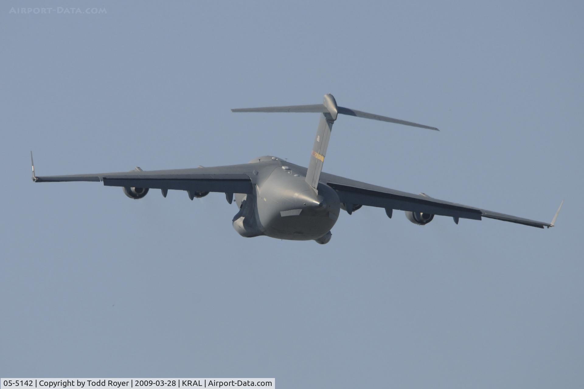 05-5142, 2005 Boeing C-17A Globemaster III C/N P-142, Riverside Airshow 2009