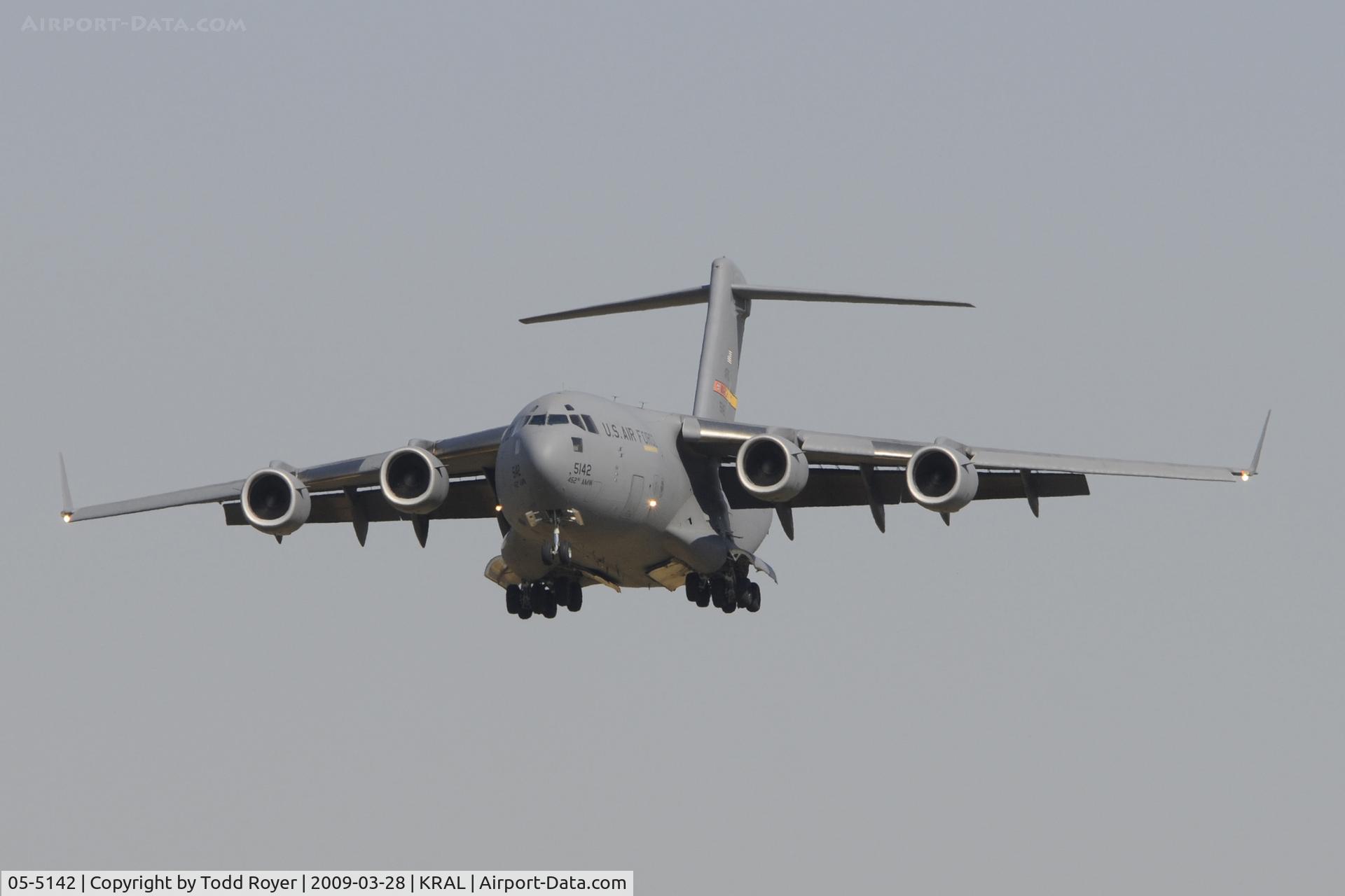 05-5142, 2005 Boeing C-17A Globemaster III C/N P-142, Riverside Airshow 2009