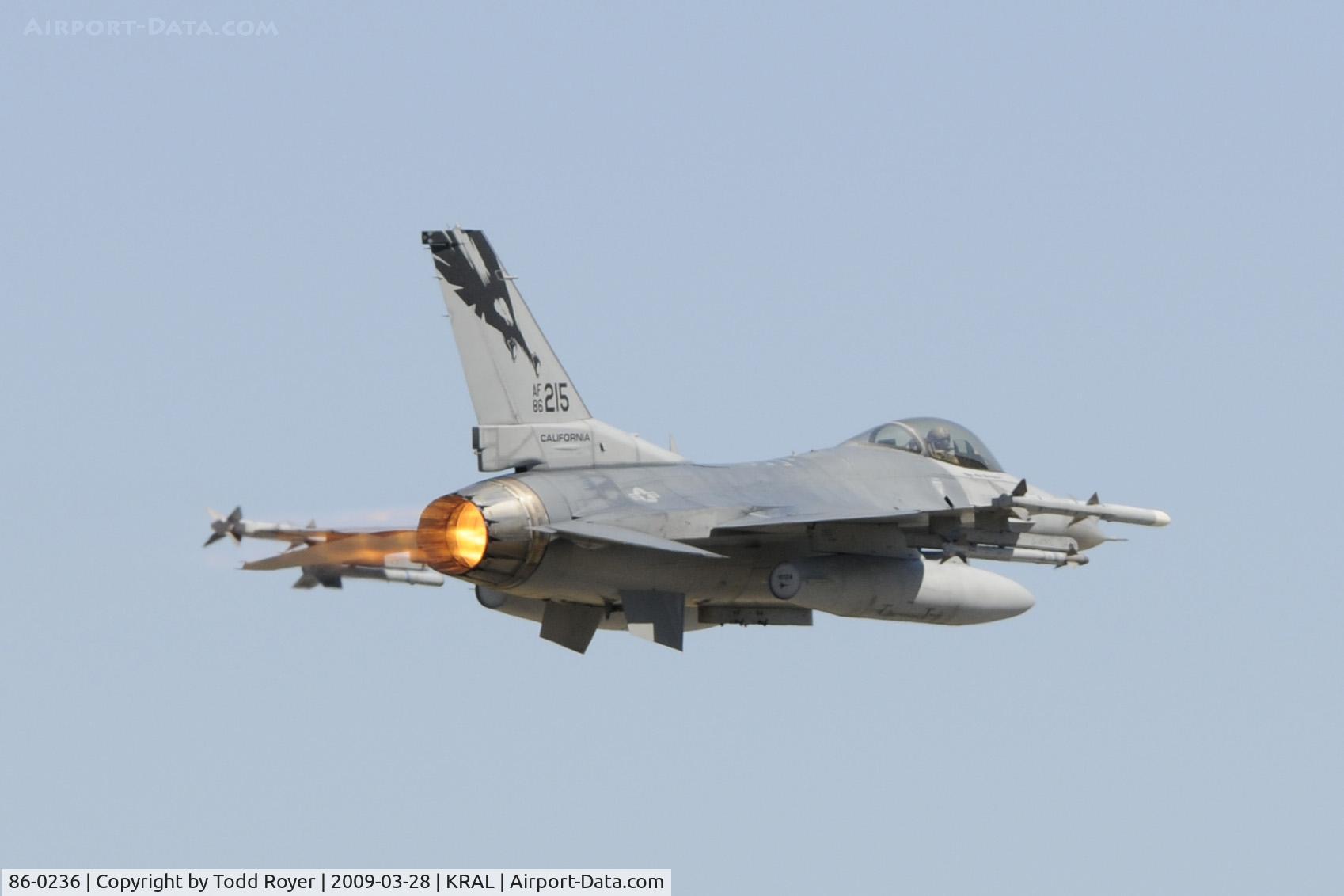86-0236, General Dynamics F-16C Fighting Falcon C/N 5C-342, Riverside Airshow 2009